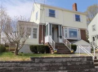 211 Metropolitan Ave, Roslindale, MA 02131