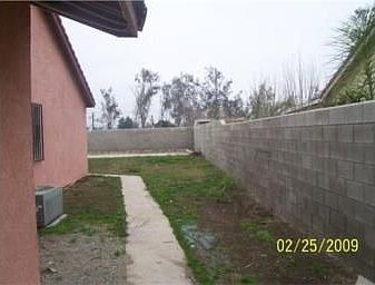 3rd image of 15225 Los Nietos Ct