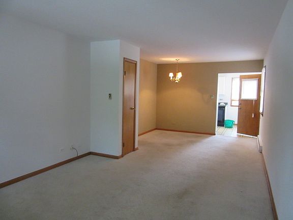 3rd image of 121 N Hayward St #121