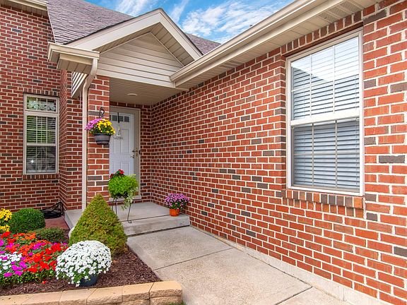 5th image of 1408 Coral Bell Dr
