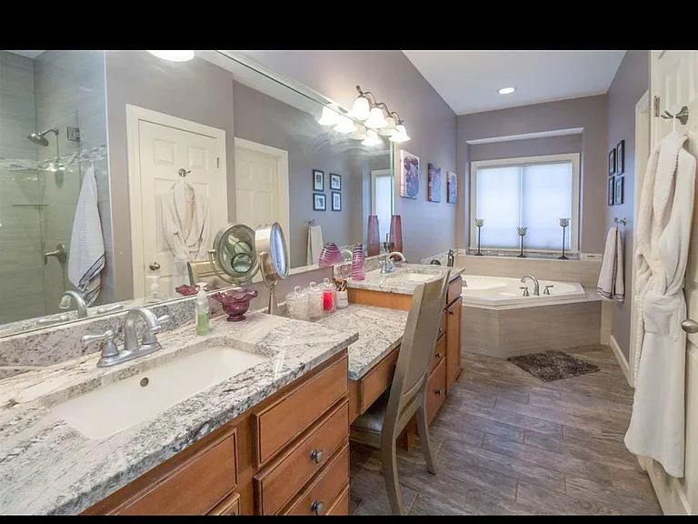 5801 Lorton Ave — Photo 8