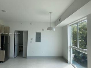 519 SW 5th Ave #303, Miami, FL 33130