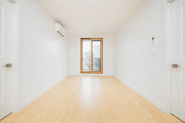 Rented by Oxford Property Group | media 35