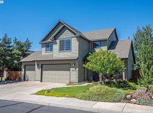 2213 NW Maple Ct, Redmond, OR 97756