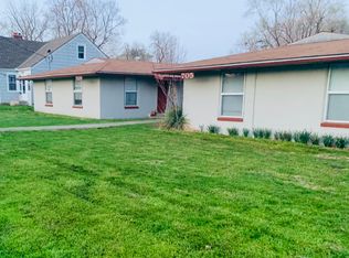 705 S Lexington St #D, Harrisonville, MO 64701