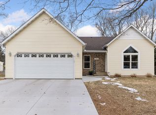 1885 Garden Ln, White Bear Lake, MN 55110
