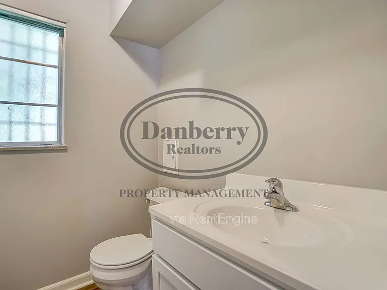 1115 Secor Rd — Photo 17