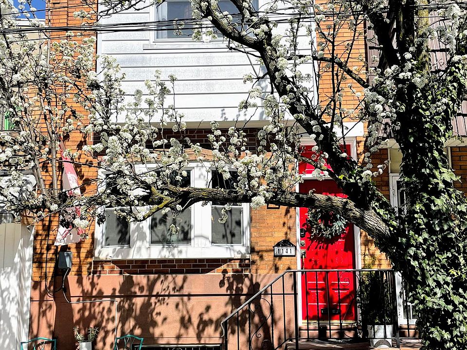 1141 Cross Street