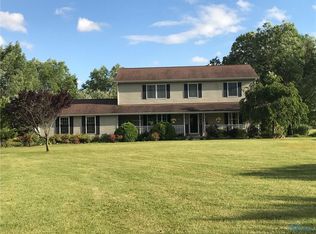 11103 Linwood Rd, Bowling Green, OH 43402