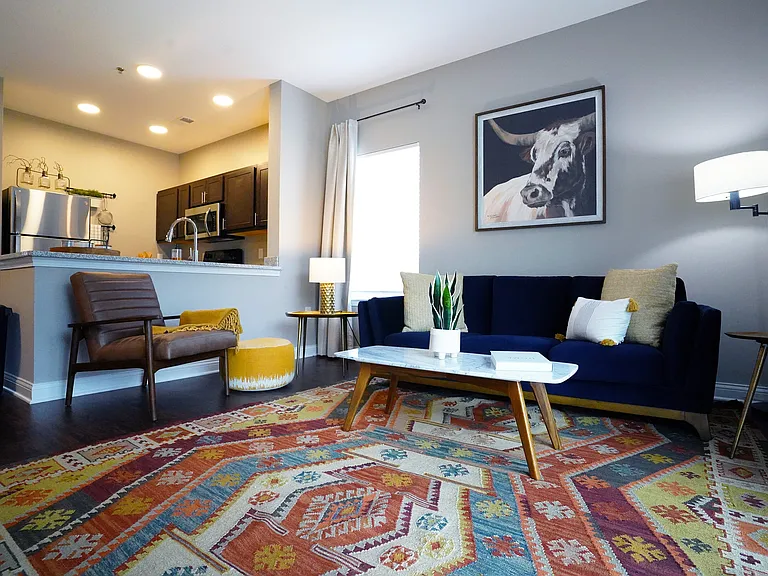 From coffee to dinner parties, this seamless layout brings it all together.