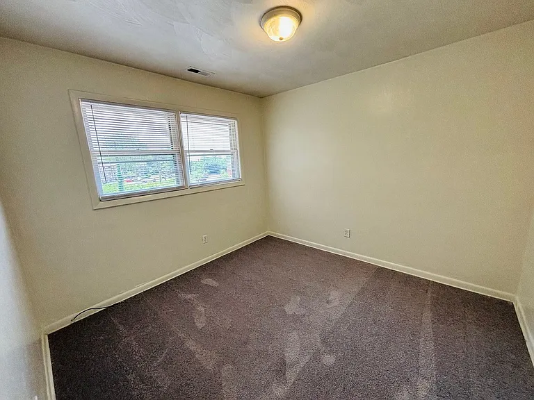 1407 Toms Creek Rd #7 — Photo 15