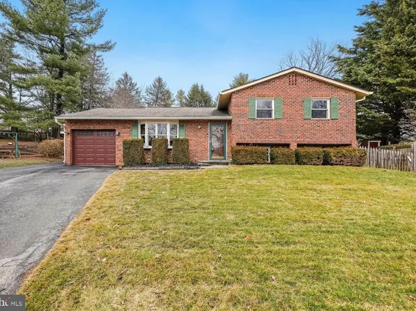 24357 Flamingo Ter, Gaithersburg, MD 20882