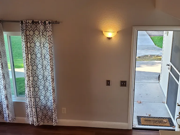 220 E Grant St #51 — Photo 1
