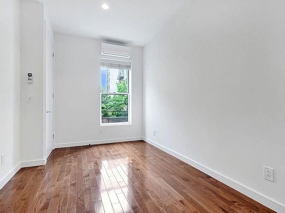 3rd image of 785 Madison Ave APT 4C