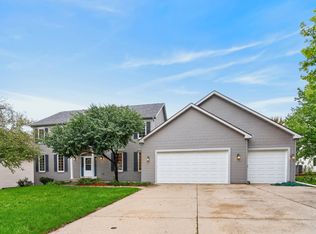 3502 Valley View Rd, Ames, IA 50014