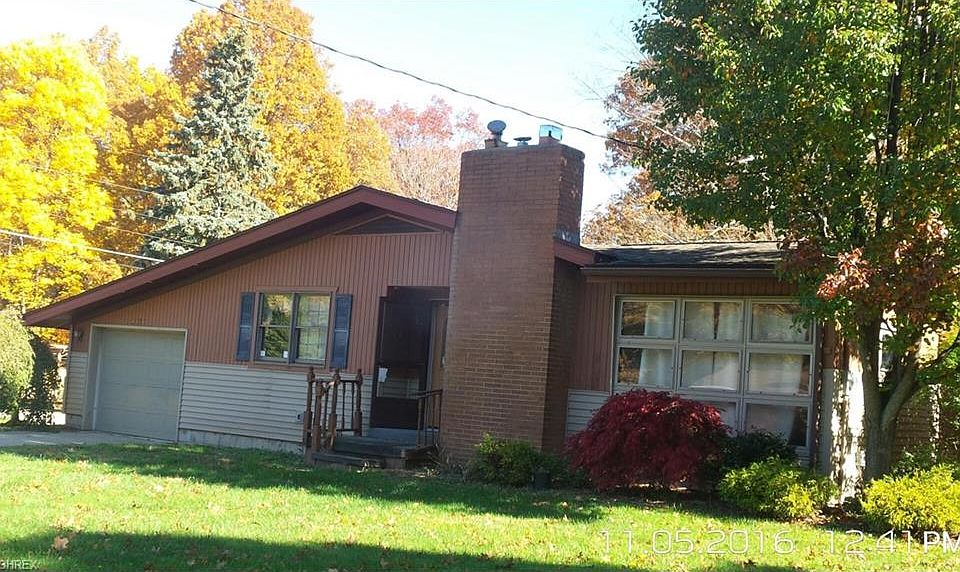 2nd image of 2082 Southeast Blvd