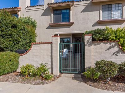 224 Country Club Dr Unit C, Simi Valley, CA, 93065