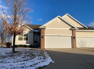 932 SE Waterview Cir, Waukee, IA 50263