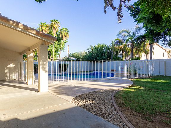 3rd image of 6269 W Rose Garden Ln
