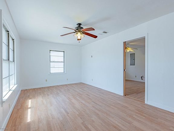 3rd image of 2300 W 13th St