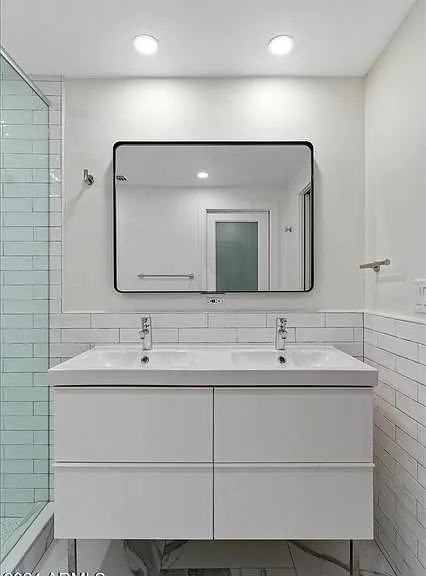 825 N 3rd Ave — Photo 7
