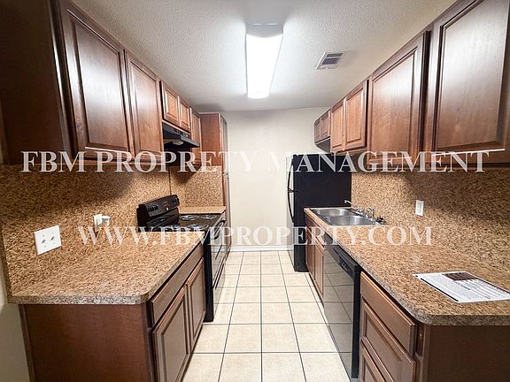 4th image of 1400 Northwood Blvd APT B