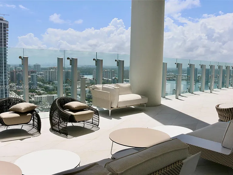 18501 Collins Ave #1804 — Photo 38