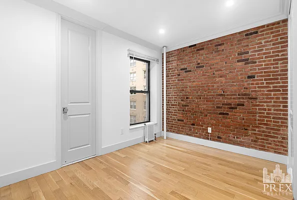 Bedroom, photo 4