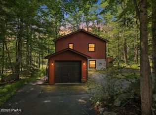 129 Underwood Ln, Hamlin, PA 18427