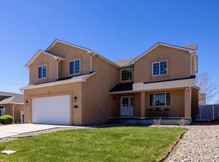 4779 Goldfinch Ct, Pueblo, CO 81008