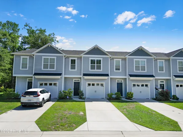 152 Aspen Road, Hampstead, NC 28443