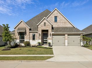 1108 Sandgate Dr, Forney, TX 75126