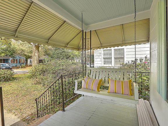 3rd image of 2663 Harvey Ave