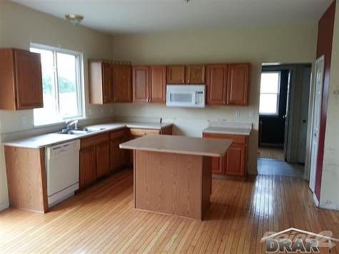 5th image of 13715 Winding Pond Ln #2