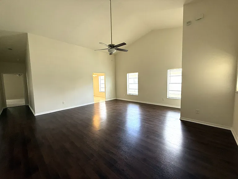 875 S Patrick Dr #875 — Photo 5