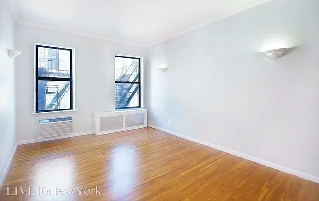 Rented by Living New York | media 13