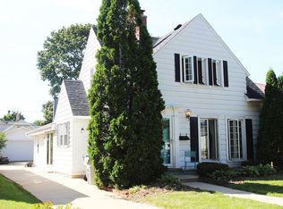 2961 N 75th St, Milwaukee, WI 53210