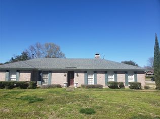 1842 Shoreham Dr, Montgomery, AL 36106