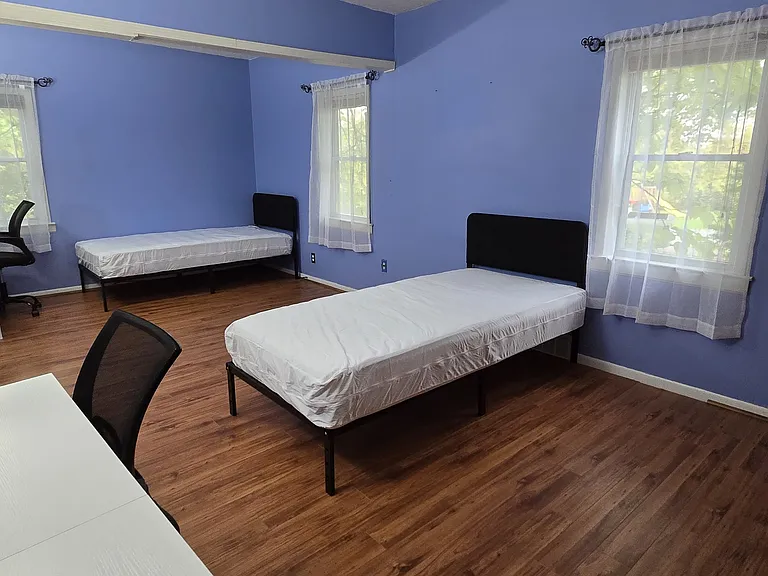 2546 N Forest Rd — Photo 15
