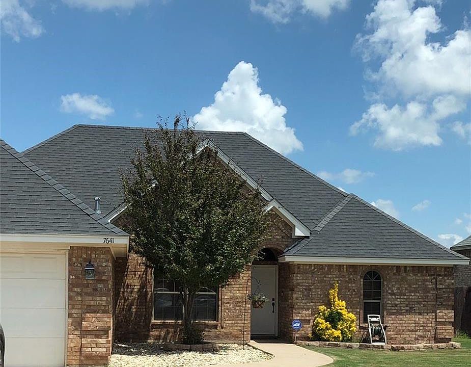 1st image of 7641 Venice Dr