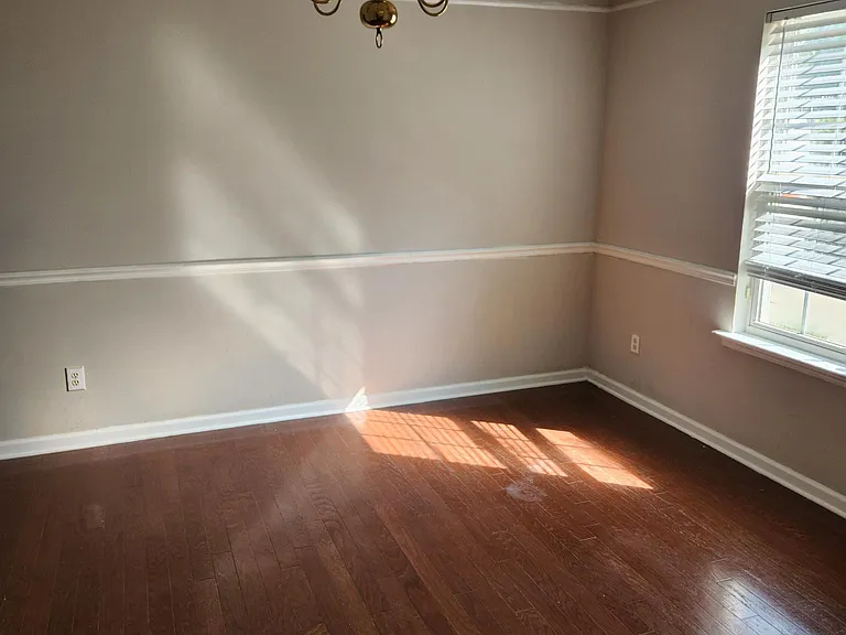 545 Dogwood Creek Pl — Photo 11