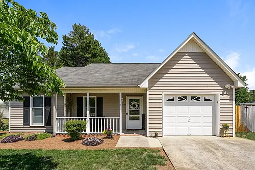 3809 Palmira Trl Photo 1