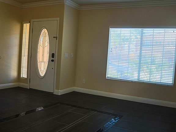 2nd image of 6699 Samba Ave