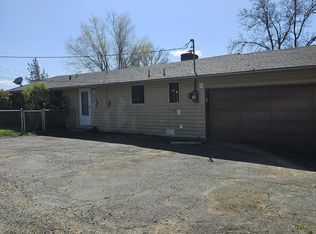 486 SE Hoff Ln, Madras, OR 97741