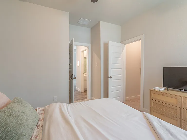 9931 Forestier Grn — Photo 22