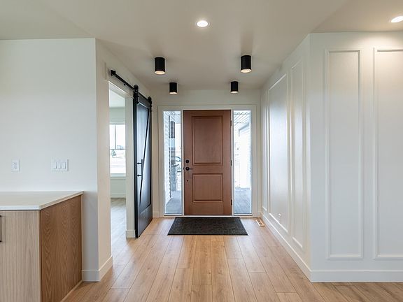 5th image of 8030 59th St S