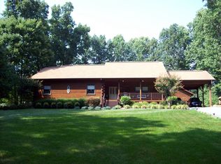 1307 Smoketree Dr, Forest, VA