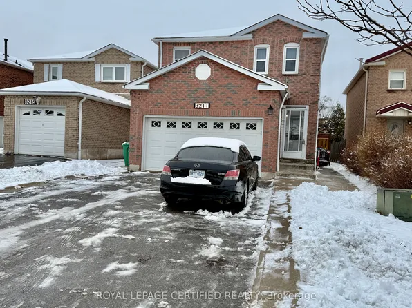 3211 Valcourt Cres, Mississauga, ON L5L 5K2