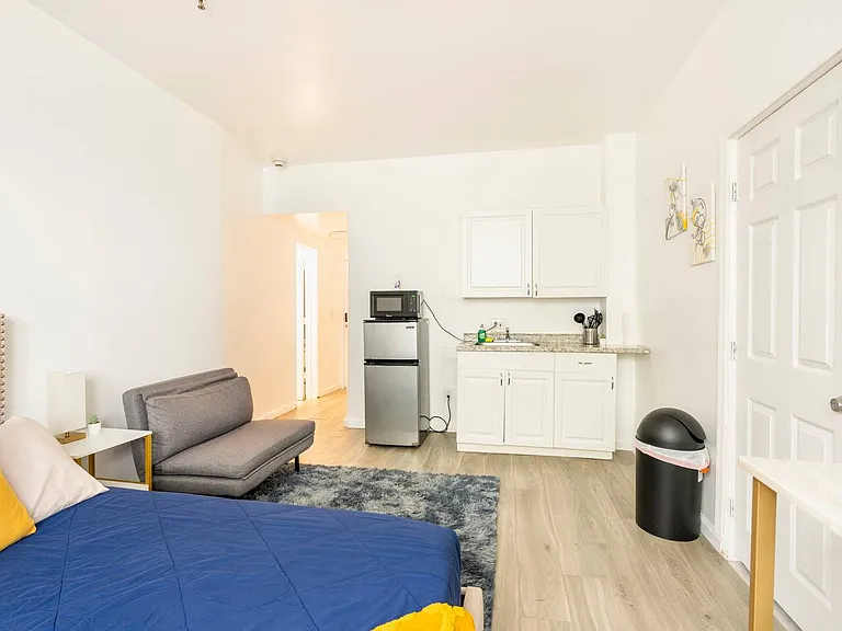 3801 Indian Creek Dr #104B — Photo 4
