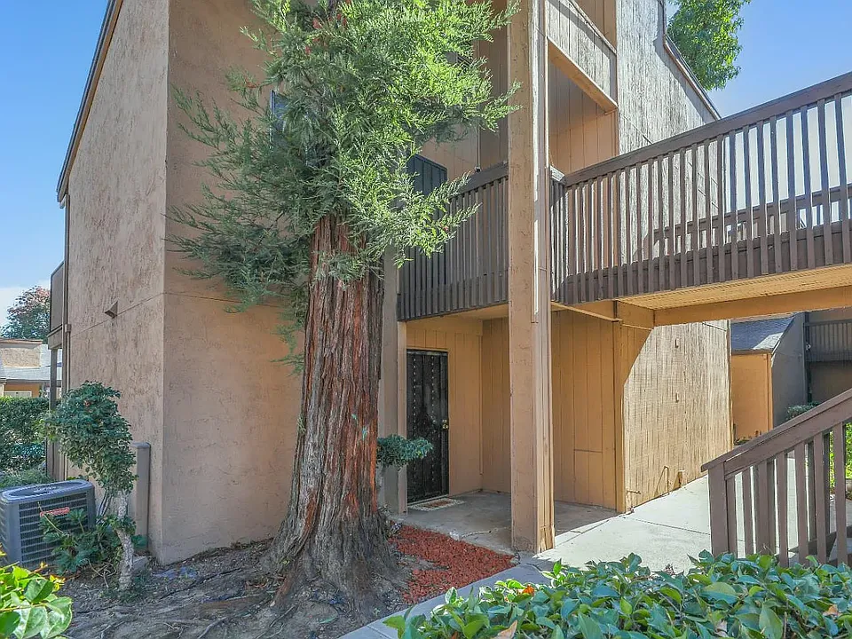 4332 Pacific Ave #25